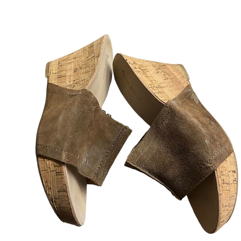 Nine West size  medium perfect condition brown suede clogs